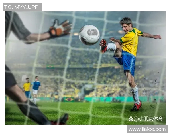 张静独家揭秘足球技巧与战术思考分享，助你提升球场表现与战斗力