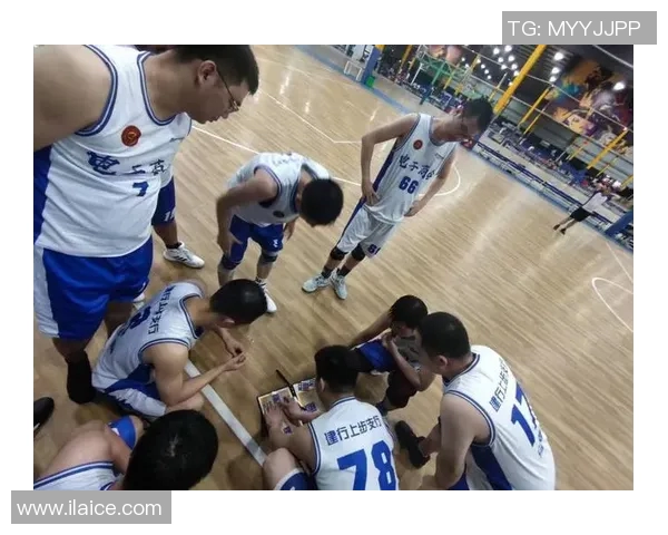 深圳篮球队技术揭秘:从战术布局到球员训练的全景分析 深圳篮球队技术揭秘:从战术布局到球员训练的全景分析